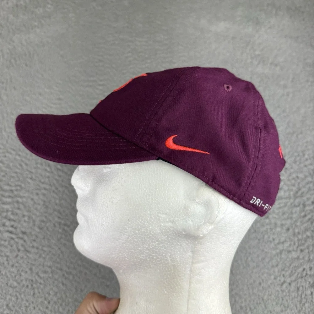 Nike RF Aerobill Heritage 86 Cap Tennis Hat Dri-Fit AH6985-609 OS Adult Bordeaux
